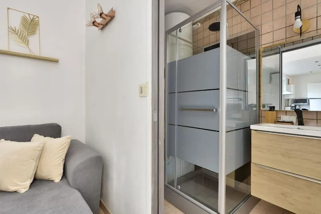 Apartment Superbe Studio Vieux Nice 1 Min A Pied De La Plage